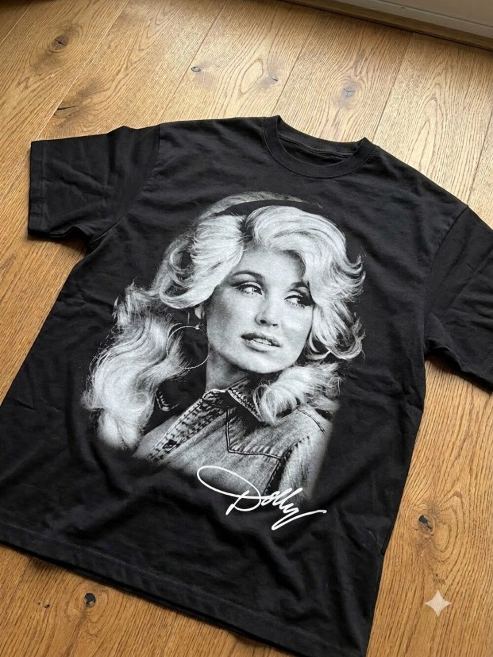 Dolly Parton FOREVER T-shirt